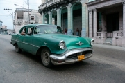 Classic cars - Cuba - C 09 - Oldsmobile - Photo © Charles GUY