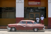 Classic cars - Cuba - C 87 - Ford Fairlane - 1956 - Photo © Charles GUY
