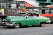 Classic cars - Cuba - C 18 - La Cadillac verte - Photo © Charles GUY