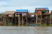 C003-Kampong-Kleang-Cambodge-photo-de-Charles-GUY