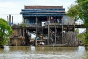C061-Kampong-Kleang-Cambodge-photo-de-Charles-GUY