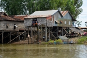 C063-Kampong-Kleang-Cambodge-photo-de-Charles-GUY