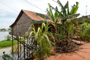 C073-Kampong-Kleang-Cambodge-photo-de-Charles-GUY