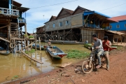 C080-Kampong-Kleang-Cambodge-photo-de-Charles-GUY
