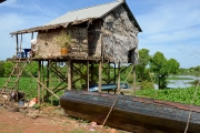C100-Kampong-Kleang-Cambodge-photo-de-Charles-GUY