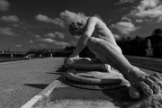 Chateau-de-Versailles-black-and-white-series-noir-et-blanc-photo-Charles-Guy-11