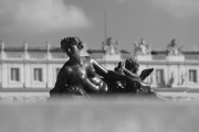Chateau-de-Versailles-black-and-white-series-noir-et-blanc-photo-Charles-Guy-9